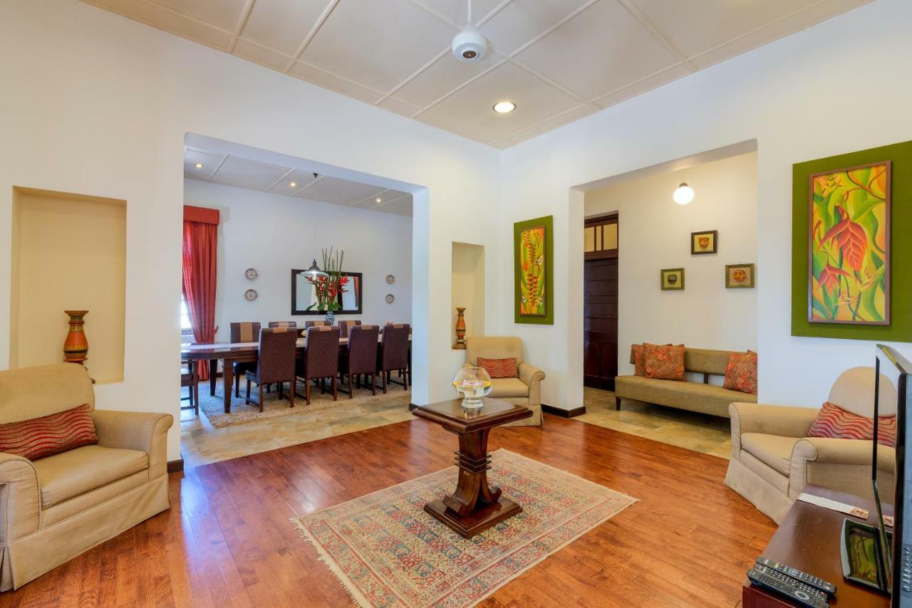 קנדי Hanthana Boutique Villa By Amaya מראה חיצוני תמונה