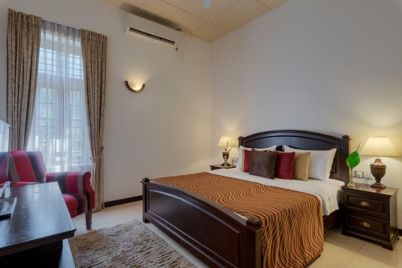 קנדי Hanthana Boutique Villa By Amaya מראה חיצוני תמונה